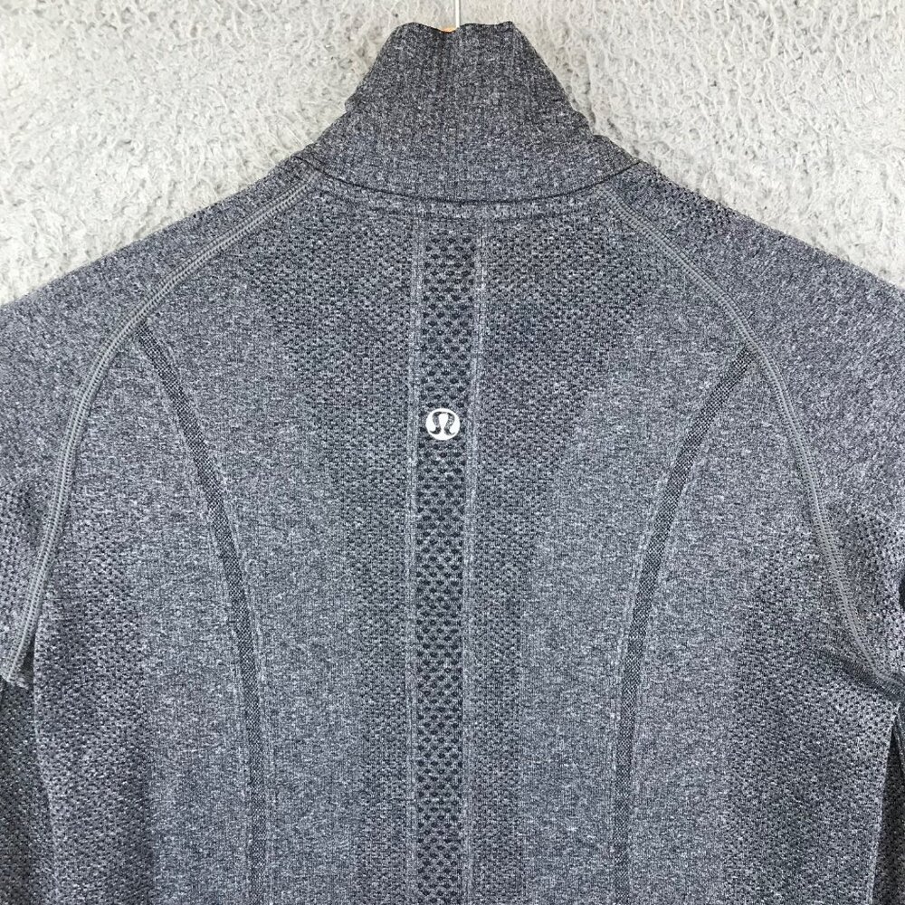Lululemon Swiftly Tech 1/2 Zip Gray Reflective Sz… - image 4